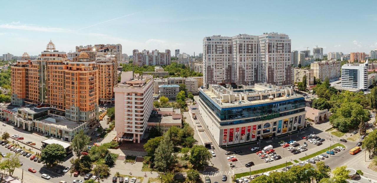 White Apartment In 12 Floor Odessa Exterior foto